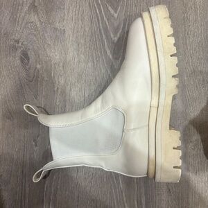 Dear Frances Tony Boot in Milk